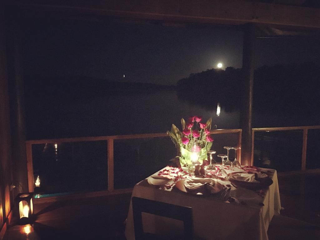 Las Lagunas Boutique Hotel Flores Eksteriør billede