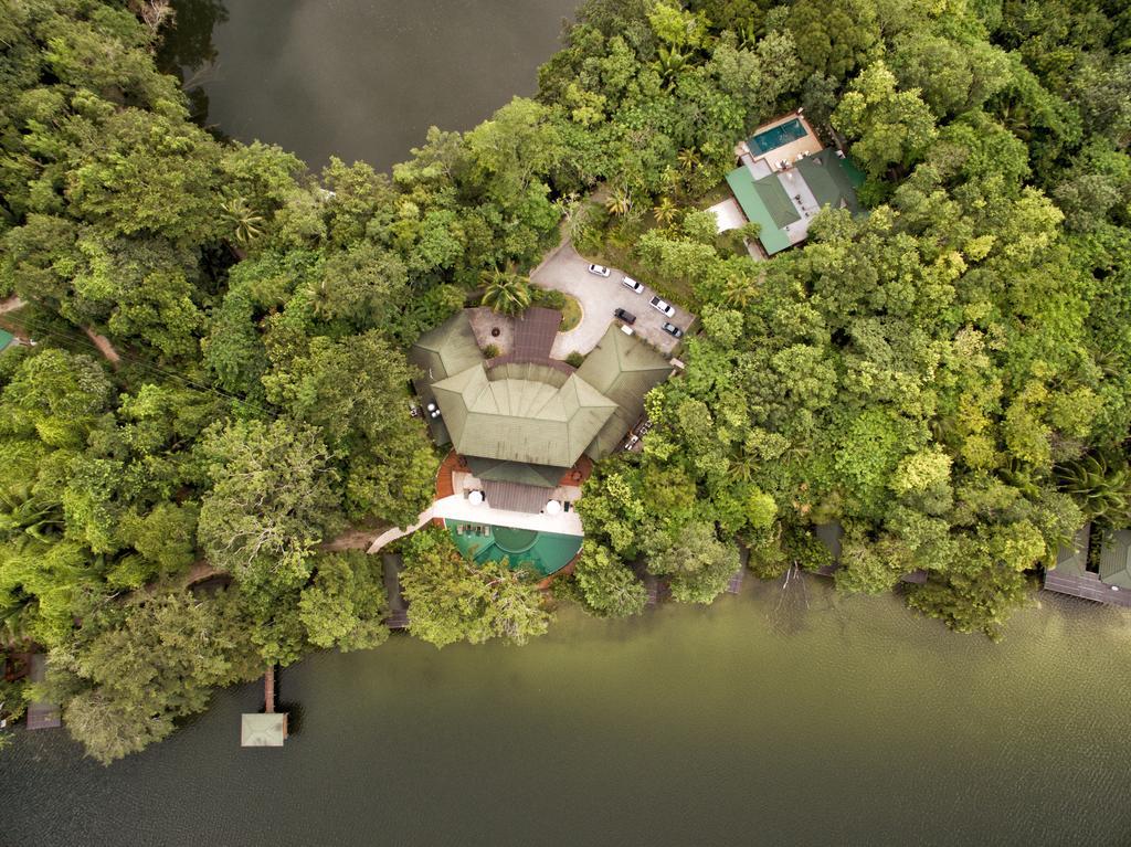 Las Lagunas Boutique Hotel Flores Eksteriør billede